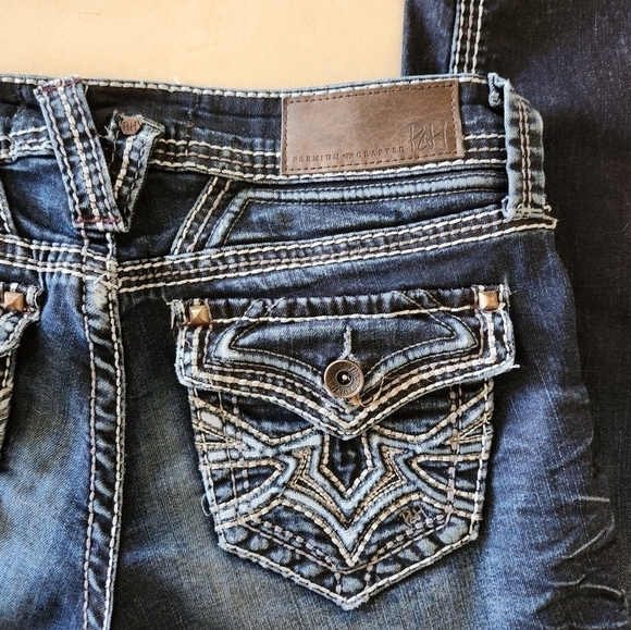 Stylish Blue Women's Jeans - Picture 8 of 10